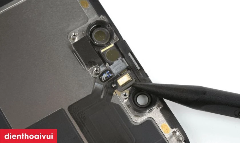 sửa main face id iPhone 11 gia bao nhiêu